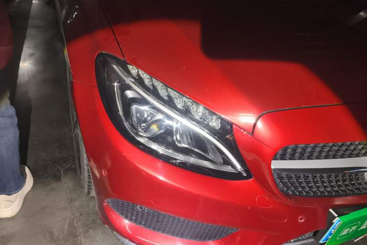 Used Mercedes-Benz C-Class 2017 Facelift C 200 Coupe