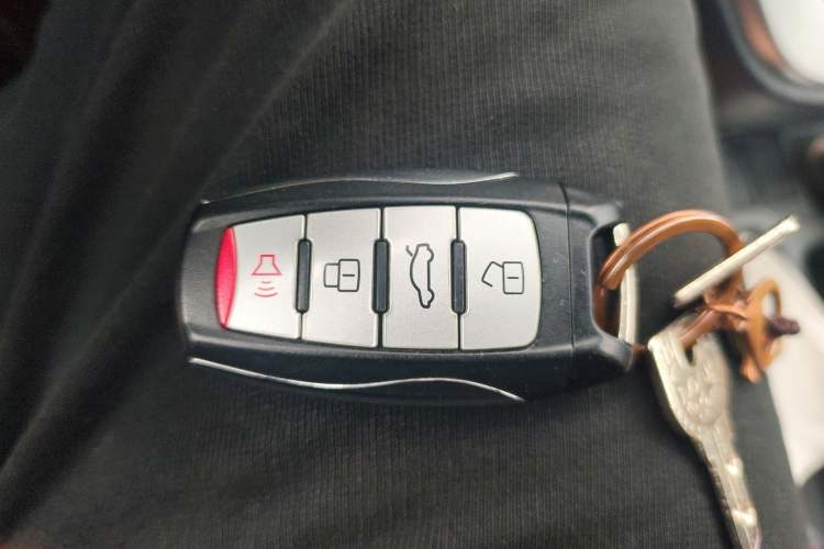 Used Haval M6 2017 1.5T Automatic Two-Wheel Drive Prestige Model
