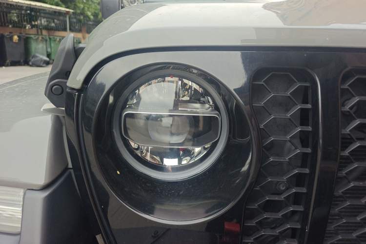 Used Jeep Gladiator 2022 3.6L Pioneer Edition