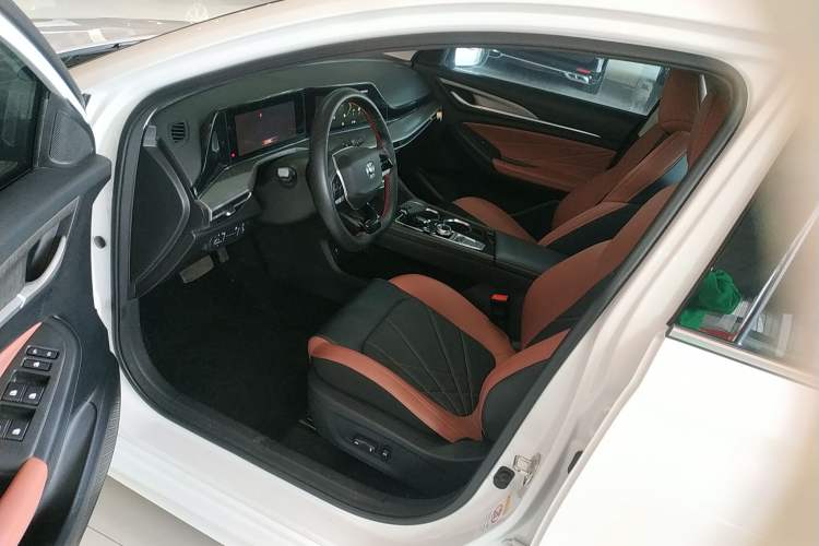 Used CHANGAN Eado 2022 PLUS Blue Whale NE 1.4T GDI DCT Flagship Edition