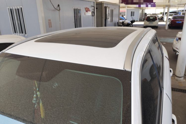 Used Geely Auto Emgrand X7 Sport 2016 2.0L Manual ZhiShang Version Roof