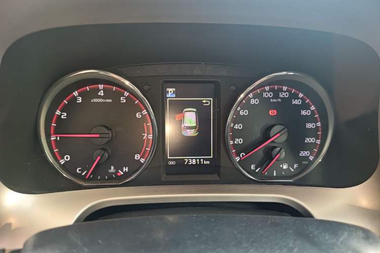 Used Toyota RAV4 2019 2.0L CVT Two-Wheel Drive Fashion X Limited Edition China VI Standard