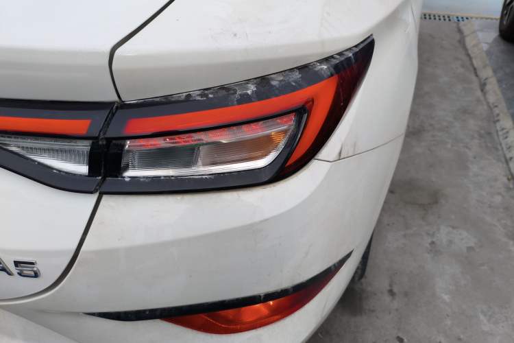 Used SOL A5 2021 1.5T CVT Prestige Smart Connectivity Model Exterior 3