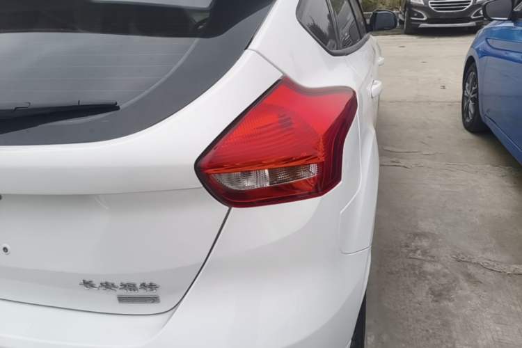 Used Ford Focus 2017 1.5T CTCC White and Black Limited Edition