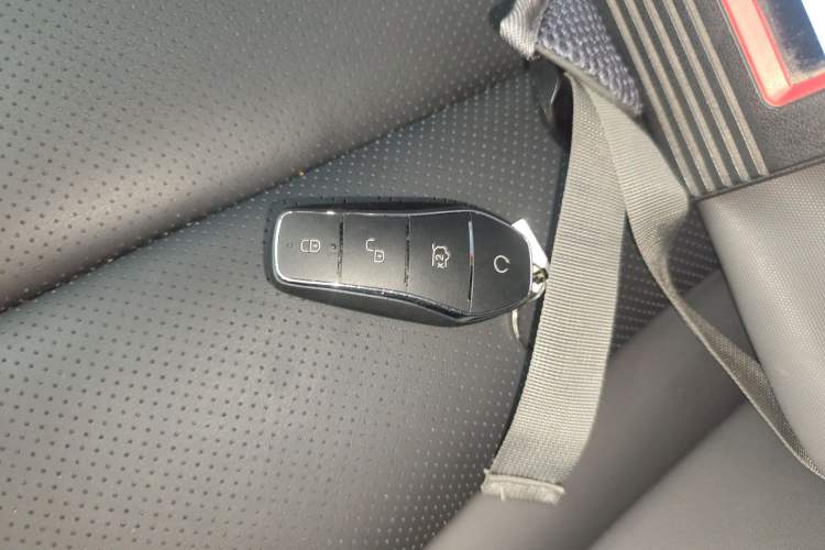 Used BYD Seal 06 New Energy 2024 DM-i 120KM Prestige Model Vehicle Key