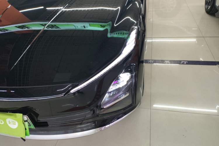 Used Wuling Xingguang 2025 610 km Smart Flagship Version Left Front Headlight