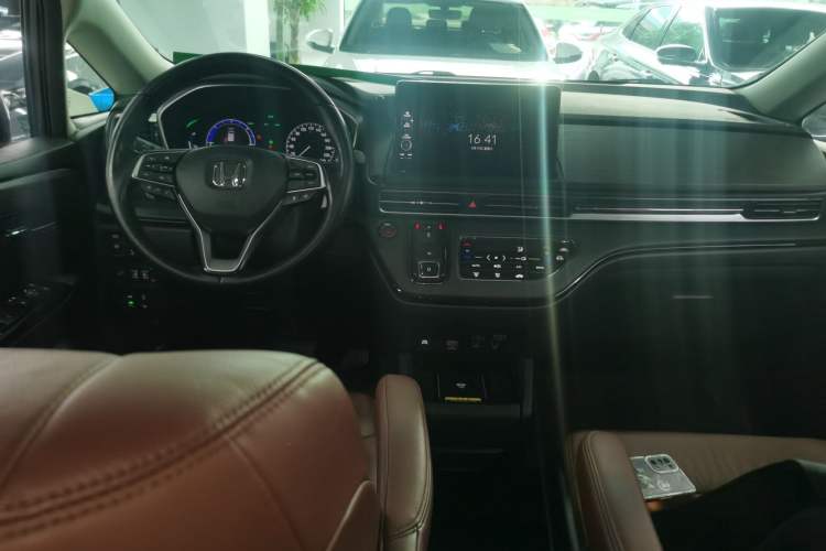 Used Honda Odyssey 2022 2.0L eHEV Sharp·Luxury Edition Center Console
