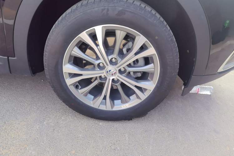 Used Buick Envision 2023 Encore Plus 652T Five-Seat Luxury Model