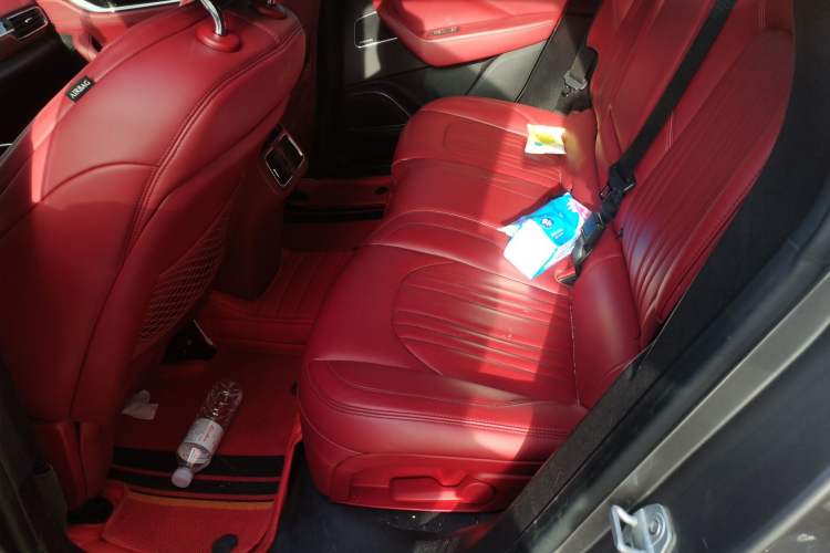 Used Maserati Levante 2016 3.0T Standard Edition Left Rear Seat