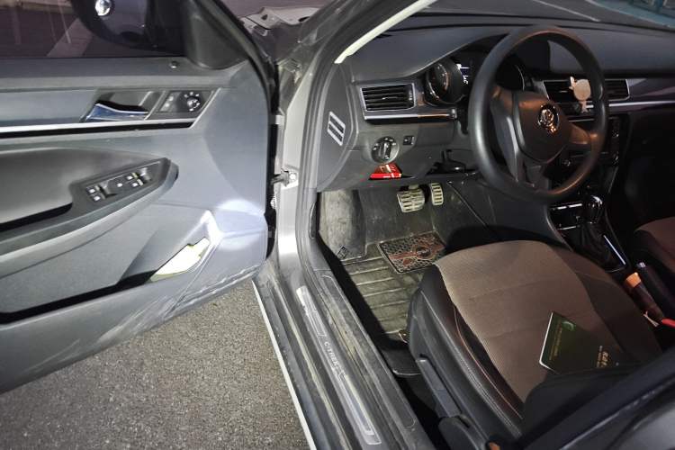 Used Volkswagen C-TREK 2017 1.6L Automatic Comfort Model