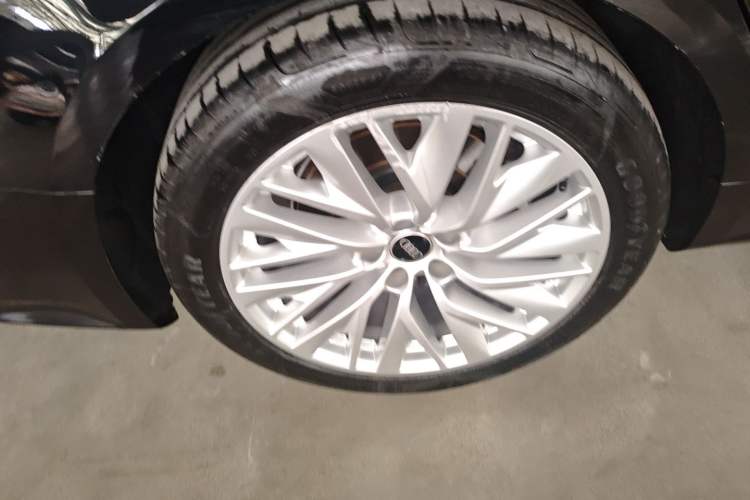 Used Audi A7L 2024 45TFSI S-line Dream-Building Edition Flow Crystal Package