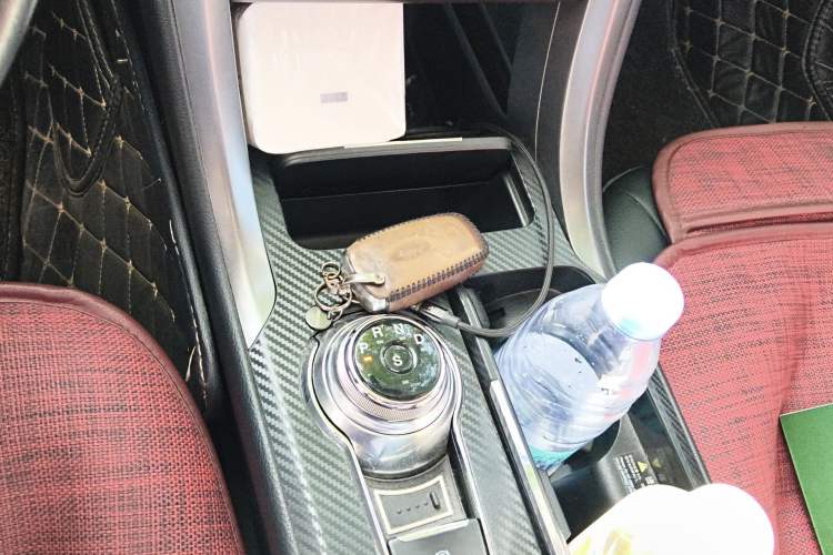 Used Ford Mondeo 2018 EcoBoost 180 Smart Control Fashion Model China V Standard Gear Lever