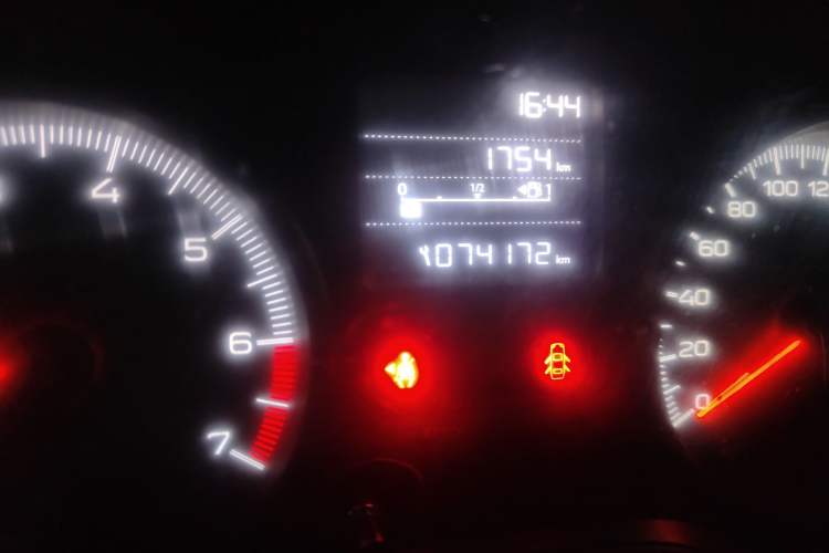 Used Peugeot 301 2018 1.6L Manual Comfort Edition