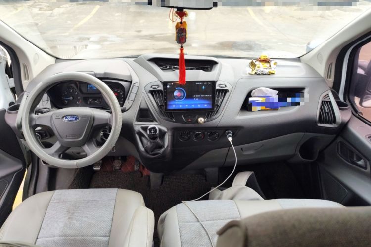 Used Ford Transit 2017 2.0T Diesel Multi-Purpose Commercial Vehicle Mid-Drive Mid-Roof China IV Standard
