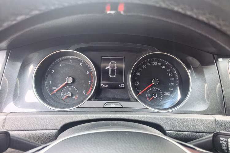 Used Volkswagen Golf 2019 200TSI DSG Comfort & Ambition Edition China VI Standard