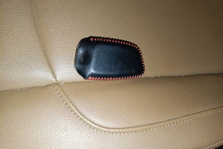 Used Brilliance V5 2016 1.5T Automatic Two-Wheel Drive Smart Version Vehicle Key