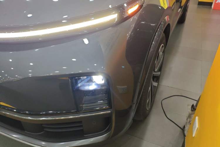 Used Li Auto L9 2022 Max model