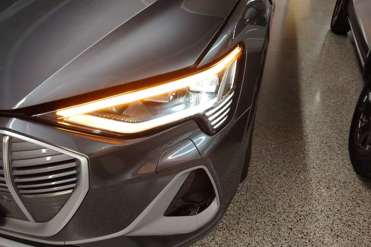 Used Audi e-tron 2021 50 quattro Luxury Edition