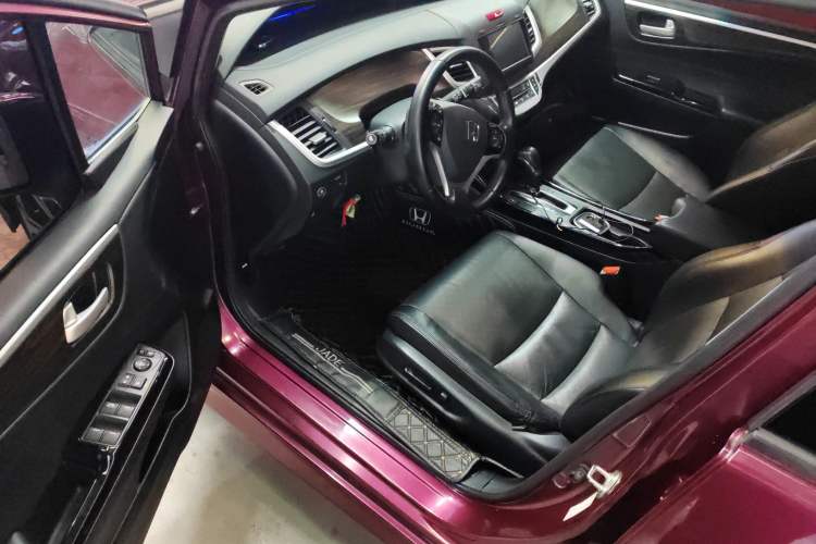 Used Honda Jade 2017 210 TURBO CVT Luxury Edition 5 Seats