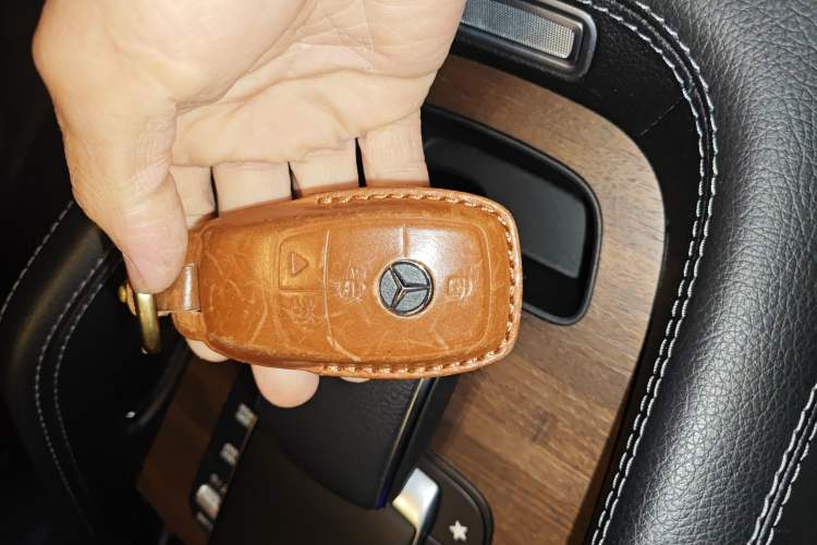 Used Mercedes-Benz GLE-Class 2020 GLE 450 4MATIC Stylish Model
