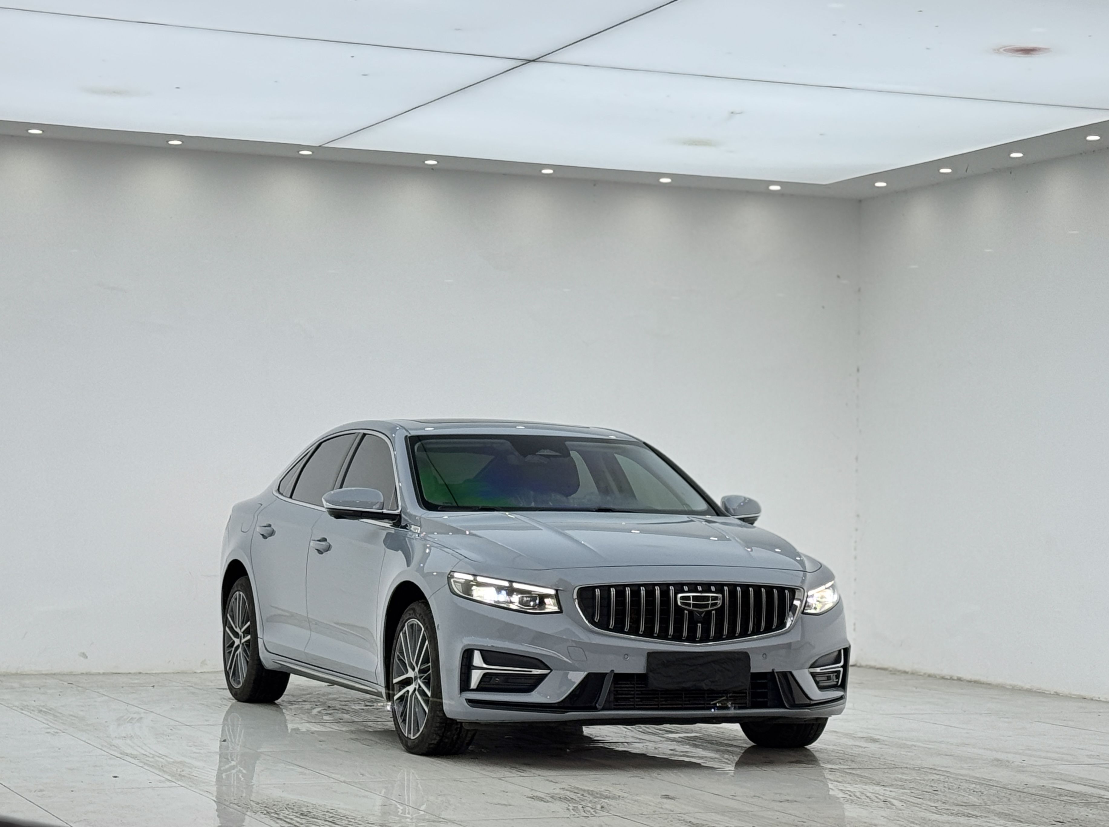 Geely Auto Preface 2023 2.0TD Prestige Version — снимка 3