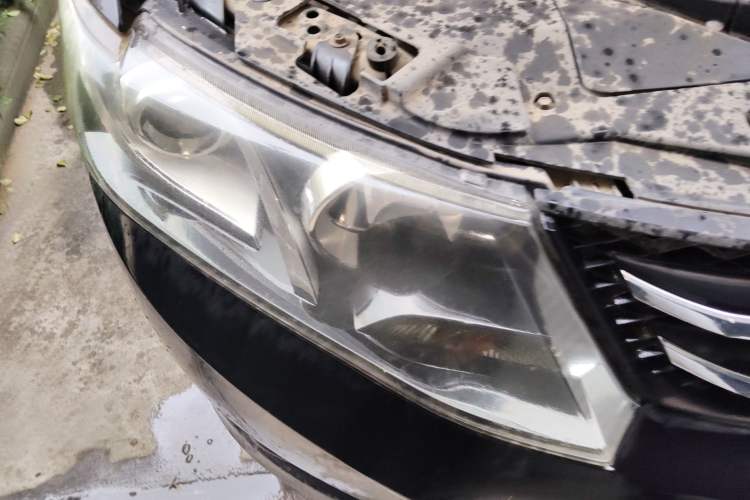 Used Zotye Z300 2012 1.5L Manual Elite Edition Right Front Headlight