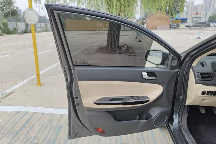 Used JAC J6 A30 2013 1.5L Manual Luxury Model China IV Standard