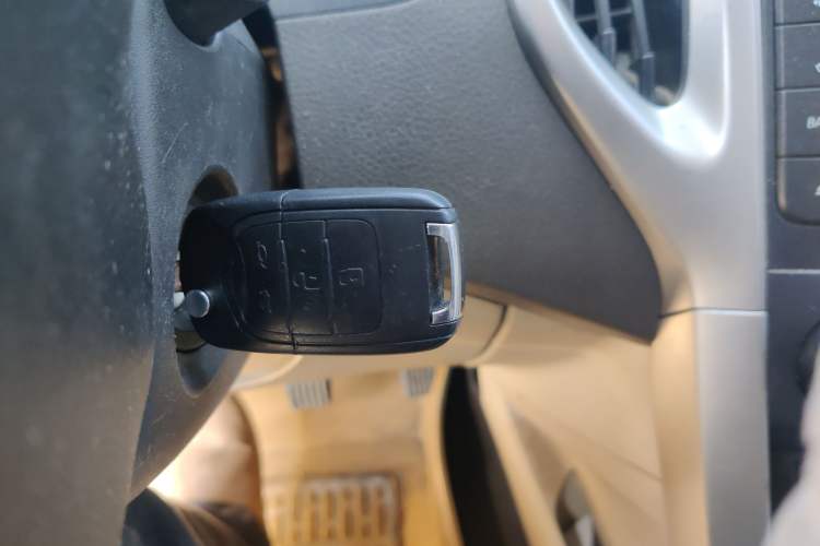 Used Baojun 630 2014 1.5L manual Comfort trim level