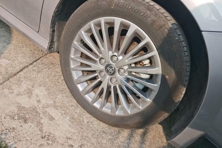 Used Toyota Camry 2024 Dual-Motor 2.0 HGVP Luxury Edition