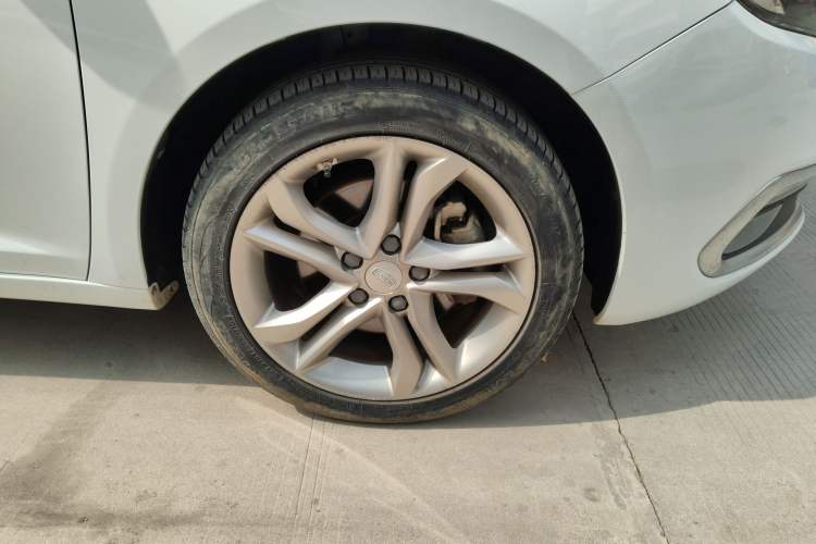 Used Geely Auto Emgrand GL 2017 1.3T DCT Luxury Model
