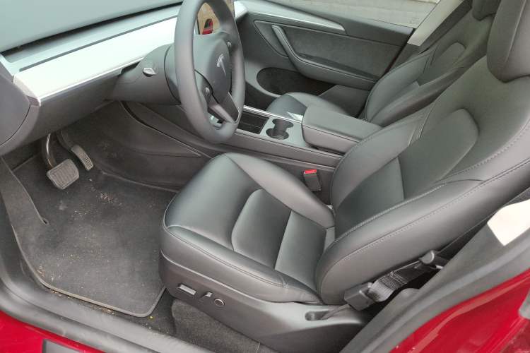 Used Tesla Model Y 2024 Rear-Wheel-Drive Version