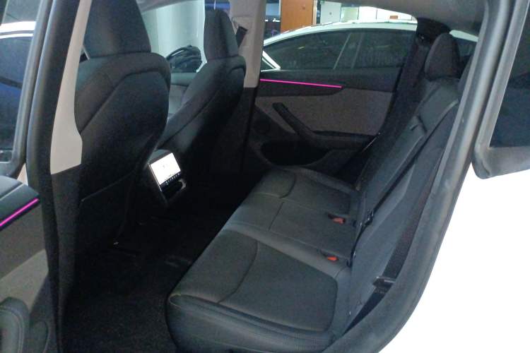 Used Tesla Model Y 2025 Rear-Wheel Drive First Edition
