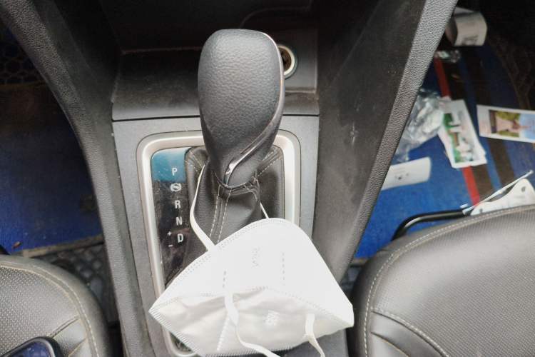 Used Buick GT 2021 Revised Version Flagship 1.5L Automatic Elite Edition Gear Lever