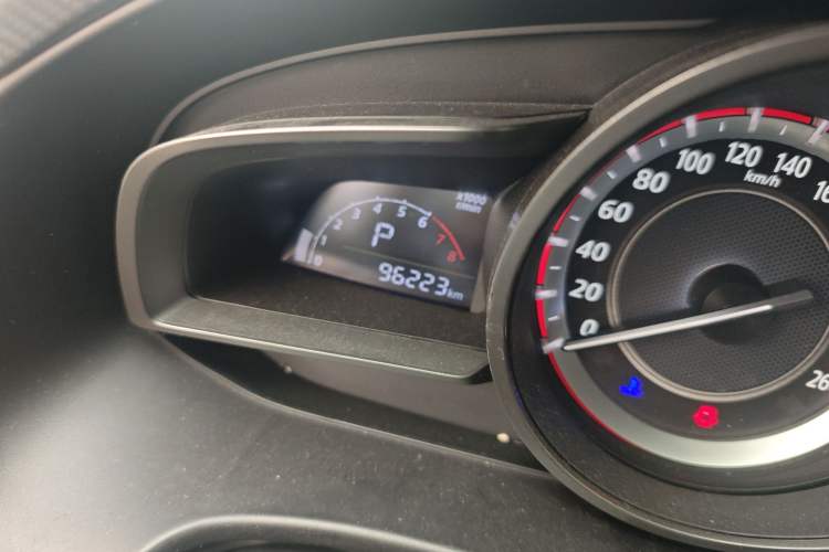 Used Mazda 3 Axela 2016 Sedan 1.5L Automatic Comfort Model Odometer Close Up