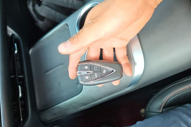 Used Changan CS75 PLUS 2025 4th Generation 1.5T New Blue Whale Smart Flagship Version