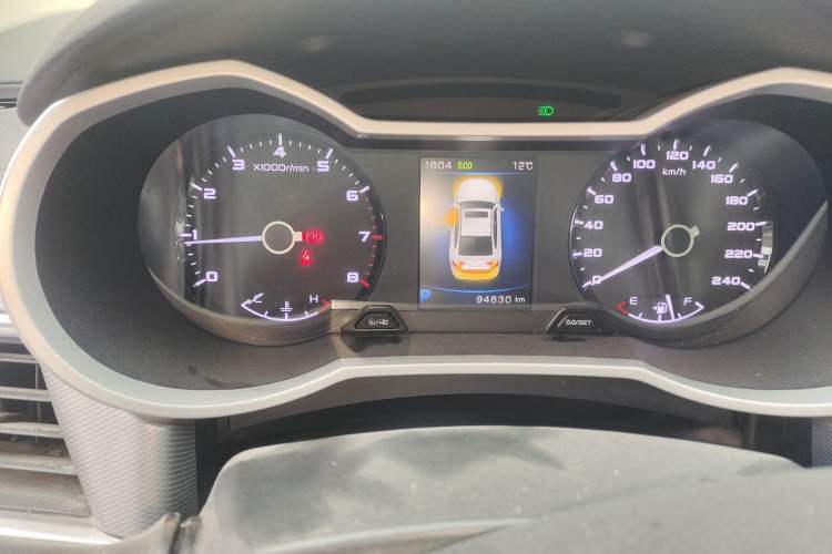 Used Geely Auto Emgrand GL 2018 1.8L DCT Elite Smart Connectivity Version Odometer Close Up