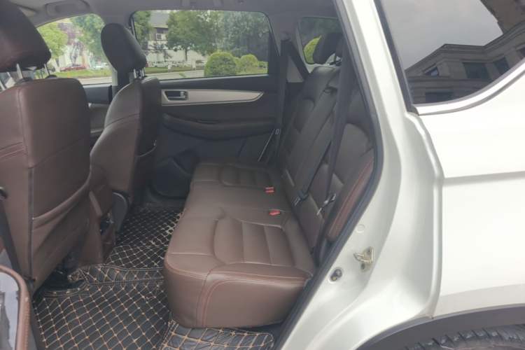Used FORTHING Joyear X5 2017 Jingxiang Series 1.5T CVT Luxury Model
