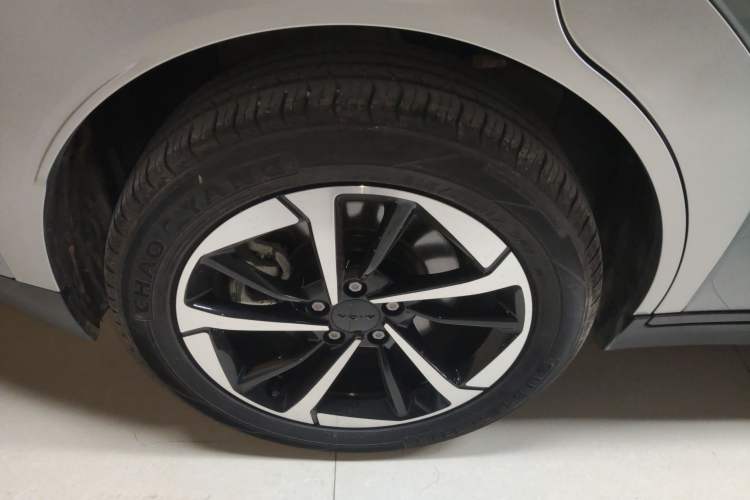 Used AION Y 2023 Y Business Edition
