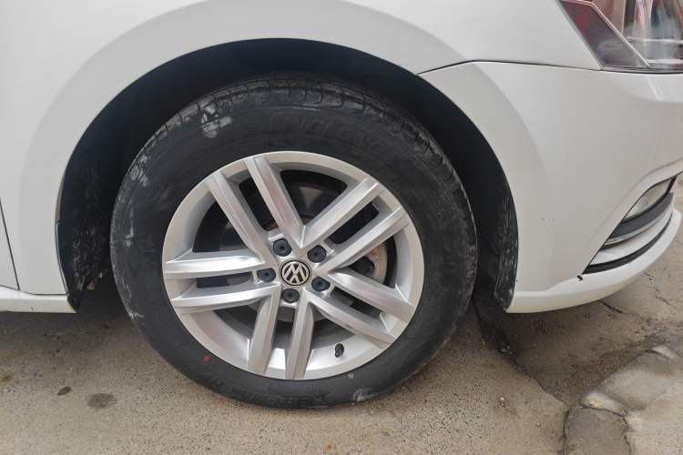 Used Volkswagen Gran Lavida 2017 180TSI DSG Comfort Edition
