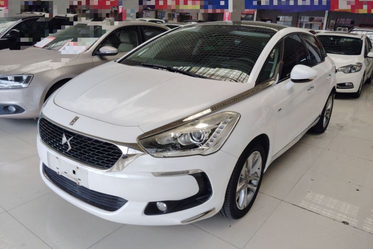 Used DS 5 2015 1.6T Luxury Edition THP160
