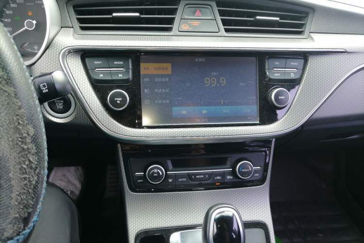 Used Geely Auto Emgrand GS 2017 Sport Edition 1.3T Automatic Smart Connectivity Model