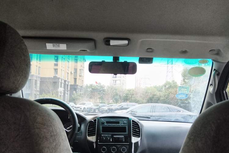 Used FORTHING Lingzhi 2018 M3 1.6L 7-Seater Comfort Model
