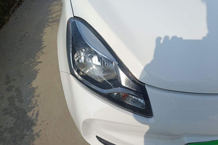 Used Oshan Benni E-Star 2022 Qingxin Edition Colorful Model Lithium Iron Phosphate