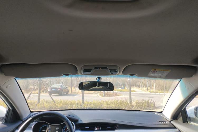 Used Geely Auto Vision S1 2019 Upgraded Model 1.5L Manual Happiness Edition
