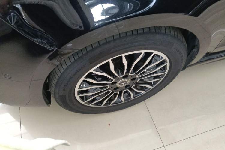 Used Mercedes-Benz V-Class 2020 V 260 L Long-wheelbase Luxury Edition