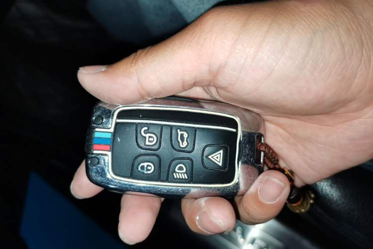 Used Jaguar XJ 2016 XJL 2.0T Two-Wheel-Drive Elegant Business Edition Vehicle Key