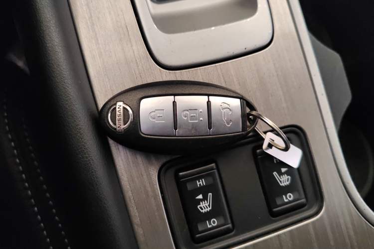 Used Nissan Murano 2021 2.5L XL Two-Wheel Drive Smart Connect Luxury Edition Vehicle Key