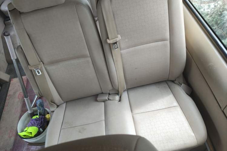 Used Foton Toano 2023 2.0T Automatic Jixiang Long-Wheelbase Mid-Height Rear Single Tire 7/9-Seater
