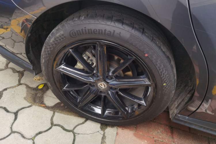 Used CHANGAN UNI-V 2022 1.5T Prestige Version