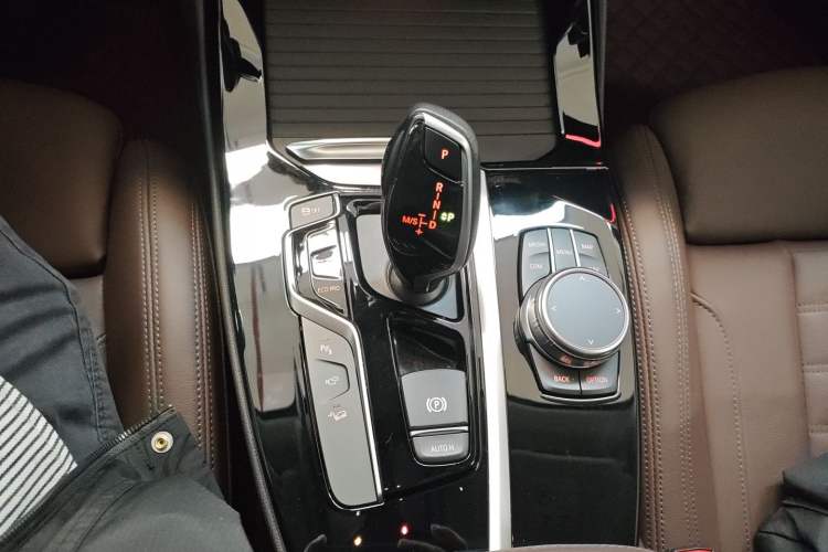 Used BMW X3 2021 xDrive30i Luxury Model with M Sport Package
